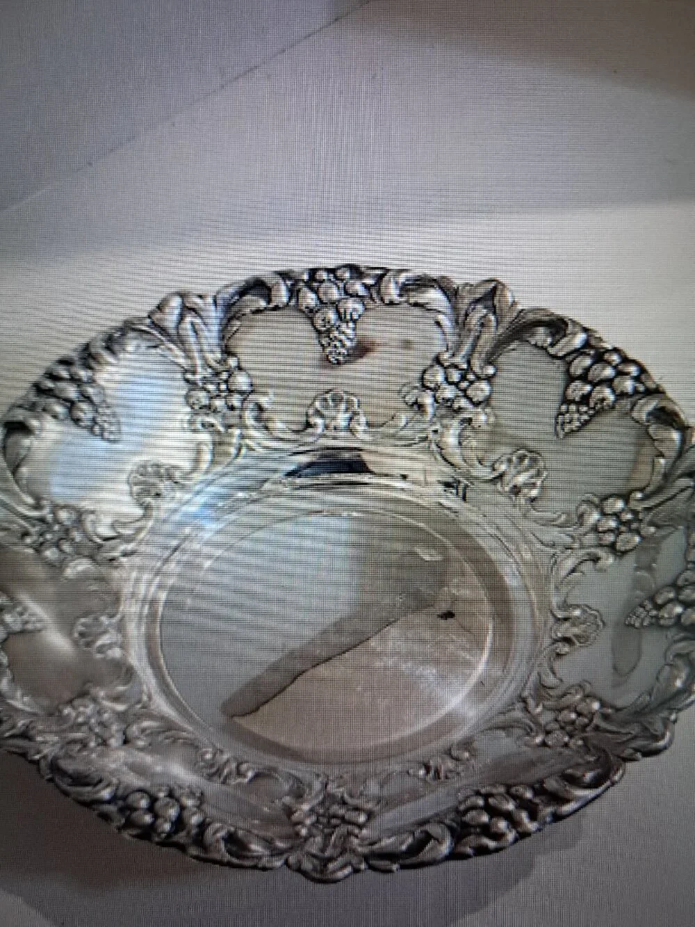 Vintage William Adams Scallop Grapes Silver Plate Serving Bowl Spain